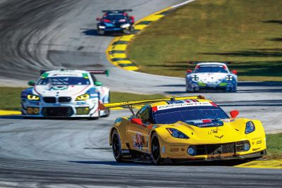 Sports car Fast Track Racing