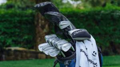 golfiiie How Many Clubs in a Golf Bag